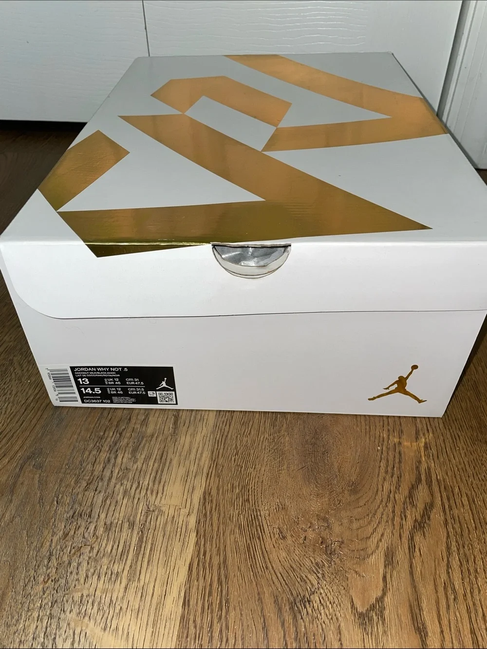 EUC Jordan Why Not .5 Men’s 13 basketball shoes coconut milk/black-khaki